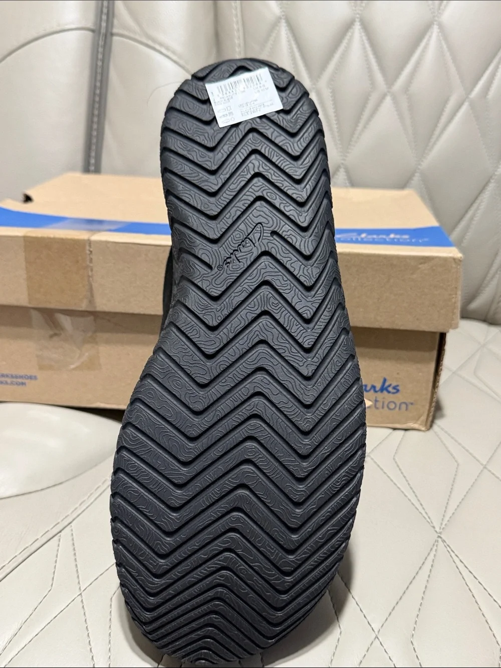 Clarks casual slip